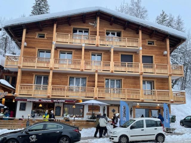 Apartamento Les Amborzales Le Grand-Bornand Exterior foto